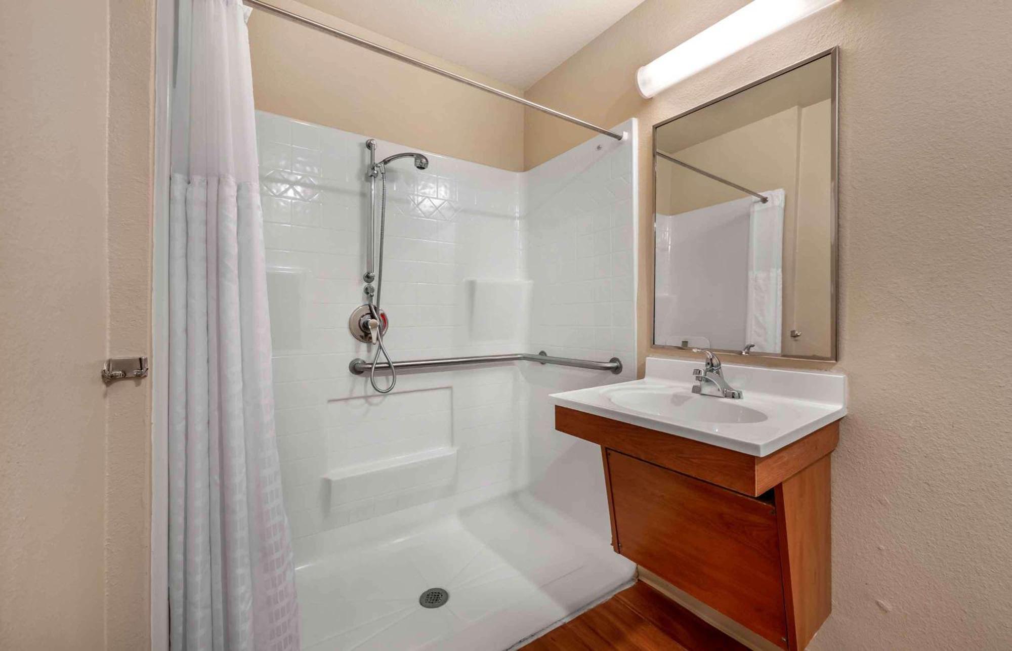 Extended Stay America Select Suites - Wilmington - West Exterior foto